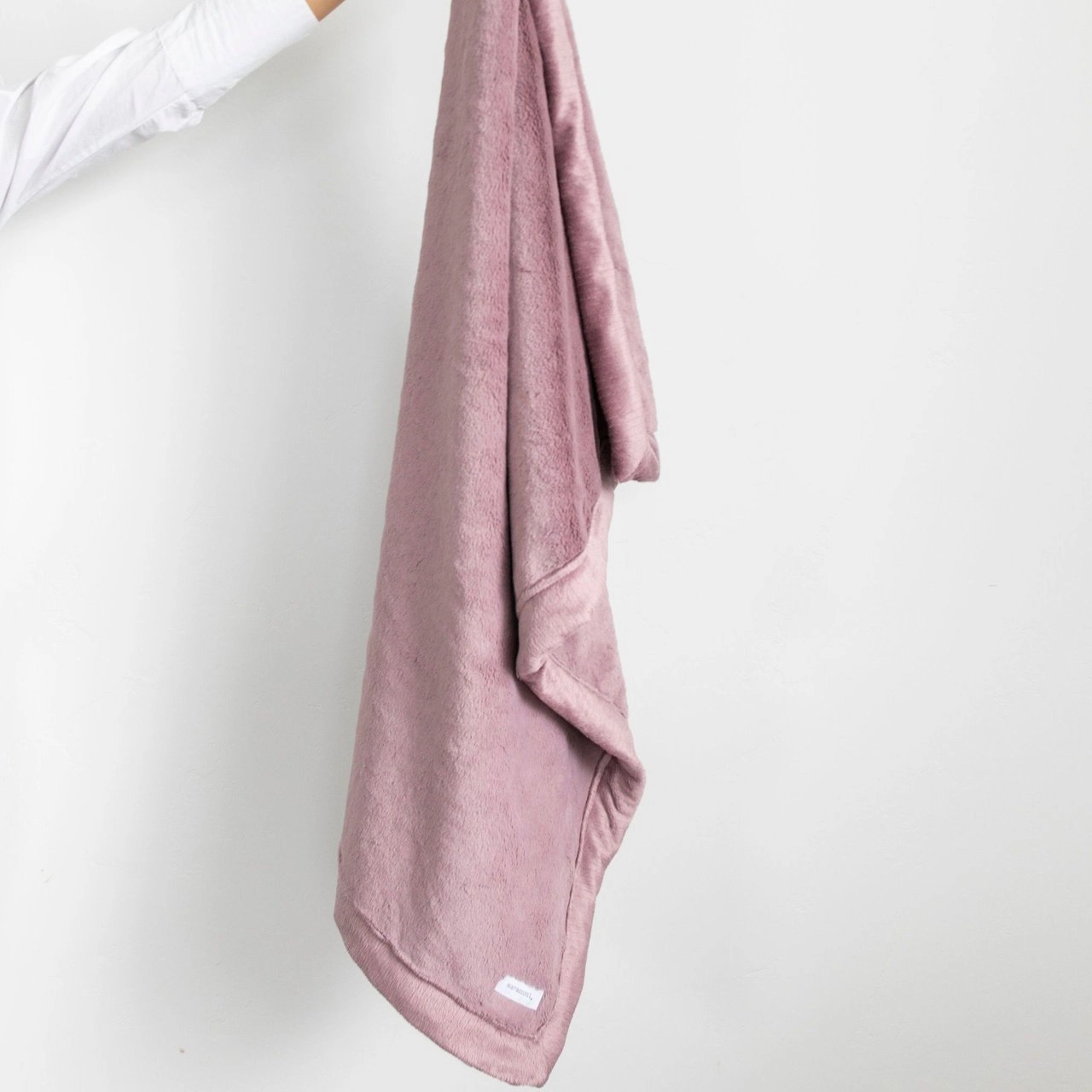 Receiving Lush Blanket